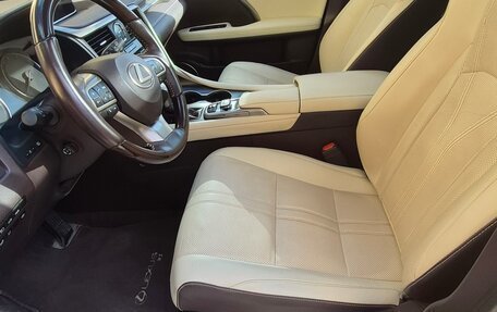 Lexus RX IV рестайлинг, 2019 год, 6 500 000 рублей, 9 фотография