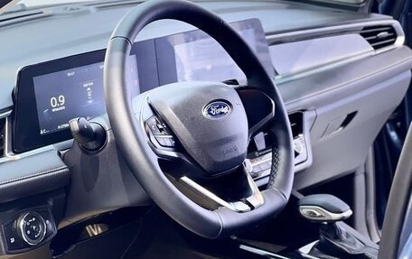 Ford Escort, 2022 год, 1 100 350 рублей, 9 фотография