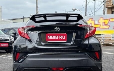 Toyota C-HR I рестайлинг, 2018 год, 1 280 000 рублей, 4 фотография