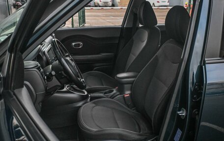 KIA Soul II рестайлинг, 2018 год, 1 889 000 рублей, 10 фотография