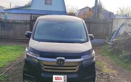 Honda Stepwgn IV, 2019 год, 2 750 000 рублей, 11 фотография