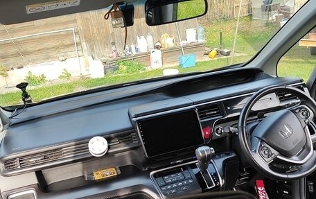Honda Stepwgn IV, 2019 год, 2 750 000 рублей, 21 фотография