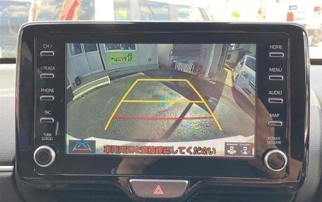 Toyota Yaris Cross, 2021 год, 1 420 000 рублей, 10 фотография