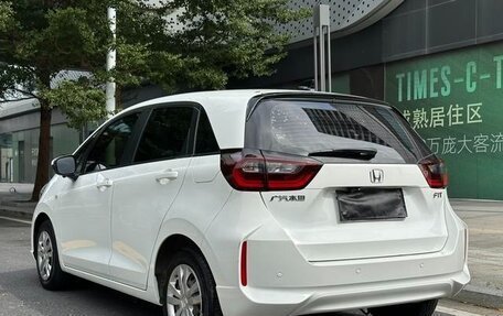 Honda Fit, 2021 год, 1 317 878 рублей, 7 фотография