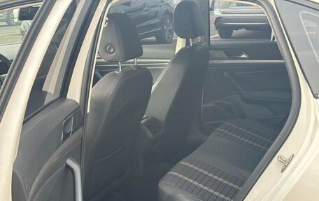 Volkswagen Lavida, 2021 год, 1 240 000 рублей, 7 фотография