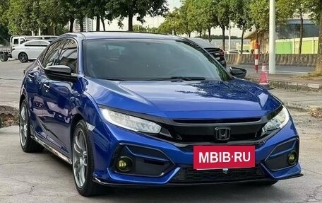 Honda Civic, 2022 год, 1 700 000 рублей, 3 фотография