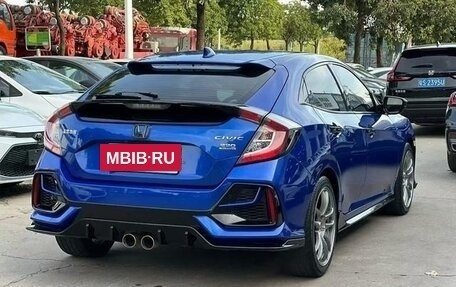 Honda Civic, 2022 год, 1 700 000 рублей, 6 фотография