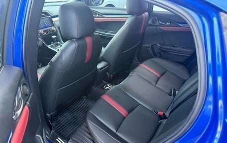 Honda Civic, 2022 год, 1 700 000 рублей, 24 фотография