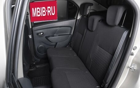 Renault Logan II, 2015 год, 779 000 рублей, 9 фотография