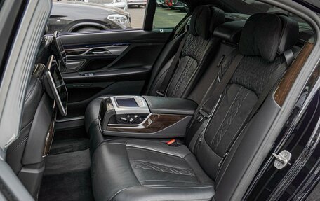 BMW 7 серия, 2021 год, 7 950 000 рублей, 9 фотография