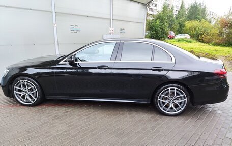 Mercedes-Benz E-Класс, 2020 год, 3 000 000 рублей, 7 фотография