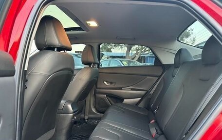 Hyundai Elantra, 2022 год, 1 650 000 рублей, 13 фотография