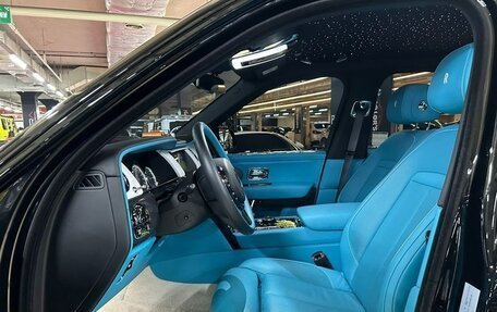 Rolls-Royce Cullinan, 2023 год, 51 770 000 рублей, 6 фотография