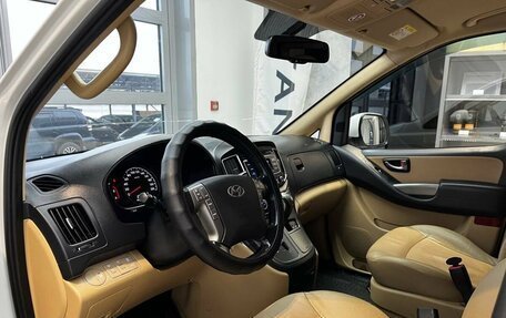 Hyundai H-1 II рестайлинг, 2021 год, 2 900 000 рублей, 9 фотография