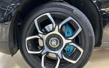 Rolls-Royce Cullinan, 2023 год, 51 770 000 рублей, 18 фотография