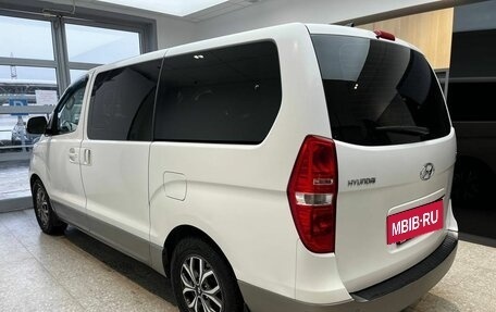 Hyundai H-1 II рестайлинг, 2021 год, 2 900 000 рублей, 7 фотография