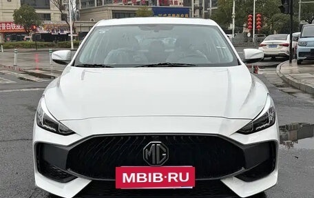 MG 5, 2024 год, 1 590 000 рублей, 2 фотография