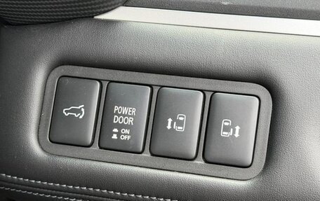 Mitsubishi Delica D:5 I, 2022 год, 2 857 000 рублей, 8 фотография