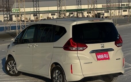 Honda Freed II, 2018 год, 1 385 000 рублей, 1 фотография