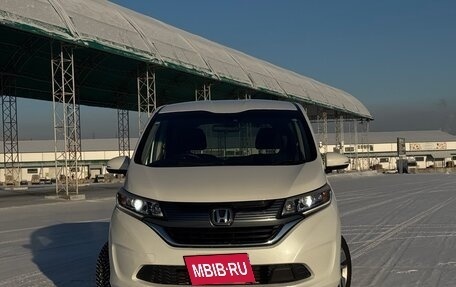 Honda Freed II, 2018 год, 1 385 000 рублей, 3 фотография