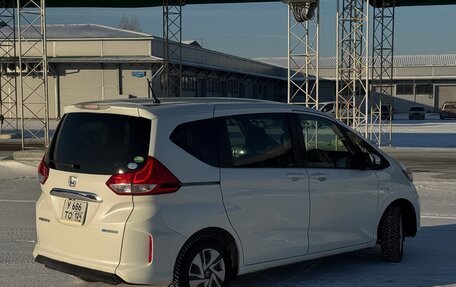 Honda Freed II, 2018 год, 1 385 000 рублей, 4 фотография