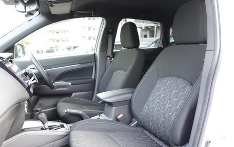 Mitsubishi RVR III рестайлинг, 2022 год, 1 574 000 рублей, 9 фотография