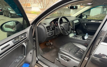 Volkswagen Touareg III, 2015 год, 3 250 000 рублей, 10 фотография