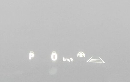 Toyota Alphard, 2024 год, 9 600 000 рублей, 9 фотография