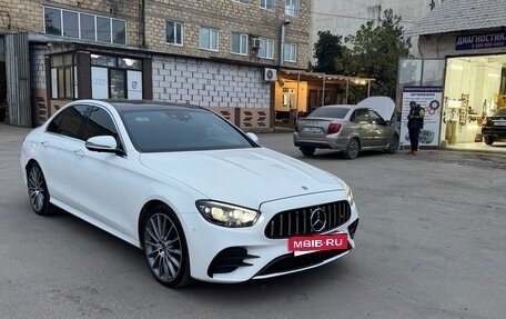 Mercedes-Benz E-Класс, 2021 год, 5 800 000 рублей, 2 фотография