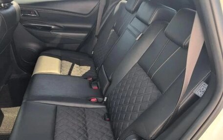 Toyota Harrier, 2019 год, 2 234 000 рублей, 23 фотография