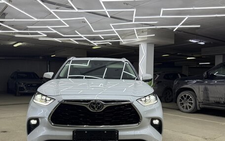 Toyota Highlander, 2025 год, 5 900 000 рублей, 6 фотография