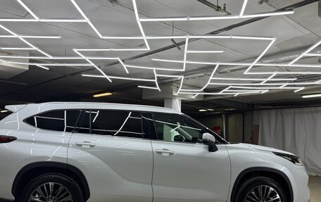 Toyota Highlander, 2025 год, 5 900 000 рублей, 8 фотография