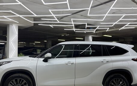 Toyota Highlander, 2025 год, 5 900 000 рублей, 12 фотография