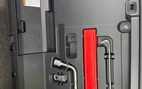 Toyota Highlander, 2025 год, 5 900 000 рублей, 28 фотография