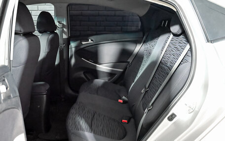 Hyundai Solaris II рестайлинг, 2016 год, 830 000 рублей, 18 фотография