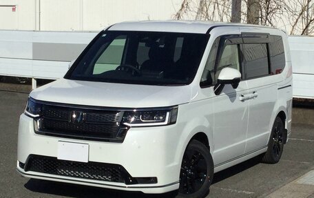 Honda Stepwgn, 2022 год, 2 349 000 рублей, 4 фотография