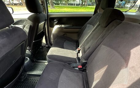 Mitsubishi Grandis, 2008 год, 400 000 рублей, 20 фотография