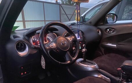 Nissan Juke II, 2011 год, 880 000 рублей, 11 фотография