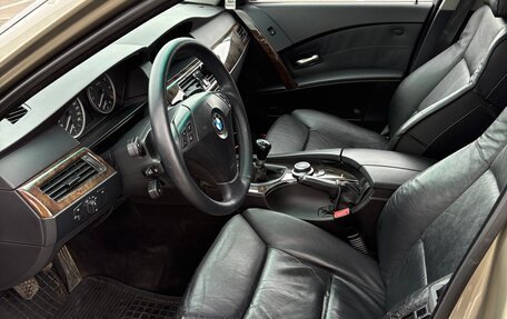 BMW 5 серия, 2004 год, 920 000 рублей, 7 фотография