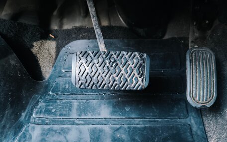 Pontiac Vibe II, 2002 год, 450 000 рублей, 14 фотография