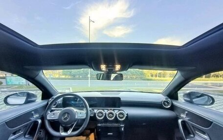 Mercedes-Benz A-Класс, 2021 год, 1 900 000 рублей, 12 фотография