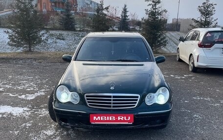 Mercedes-Benz C-Класс, 2004 год, 725 000 рублей, 8 фотография