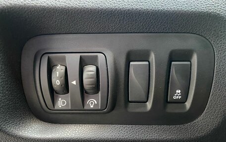 Renault Kaptur I рестайлинг, 2019 год, 1 299 000 рублей, 24 фотография