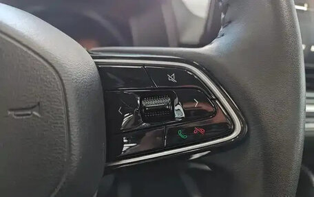 Geely Emgrand, 2022 год, 1 220 143 рублей, 10 фотография