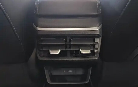 Geely Emgrand, 2022 год, 1 220 143 рублей, 20 фотография