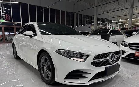 Mercedes-Benz A-Класс, 2022 год, 2 356 000 рублей, 5 фотография