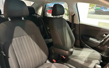 Volkswagen Polo VI (EU Market), 2017 год, 1 265 000 рублей, 18 фотография