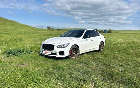 Infiniti Q50 I рестайлинг, 2014 год, 1 350 000 рублей, 2 фотография