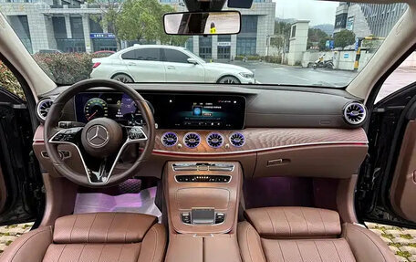 Mercedes-Benz E-Класс, 2023 год, 5 000 999 рублей, 12 фотография