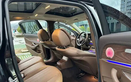 Mercedes-Benz E-Класс, 2023 год, 5 000 999 рублей, 19 фотография